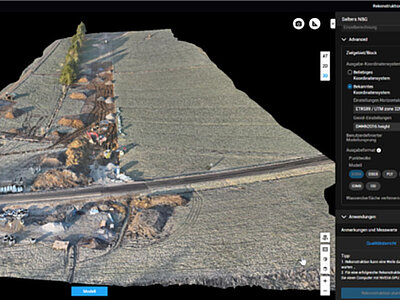 Drohnenbild mit einer Software am PC widergegeben zeigt ein Geländemodell in 3D