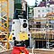 Baustelle im Hochbau mit Vermessungsgerät iCR80 im Vordergrund