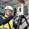 Leica RTC Gerät wird von einem Anwender bedient