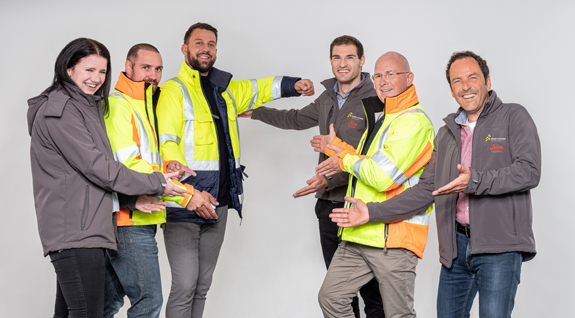 Zeigt einen Teil des Smart Systems Technology Teams - auf der Suche nach neuen Kollegen